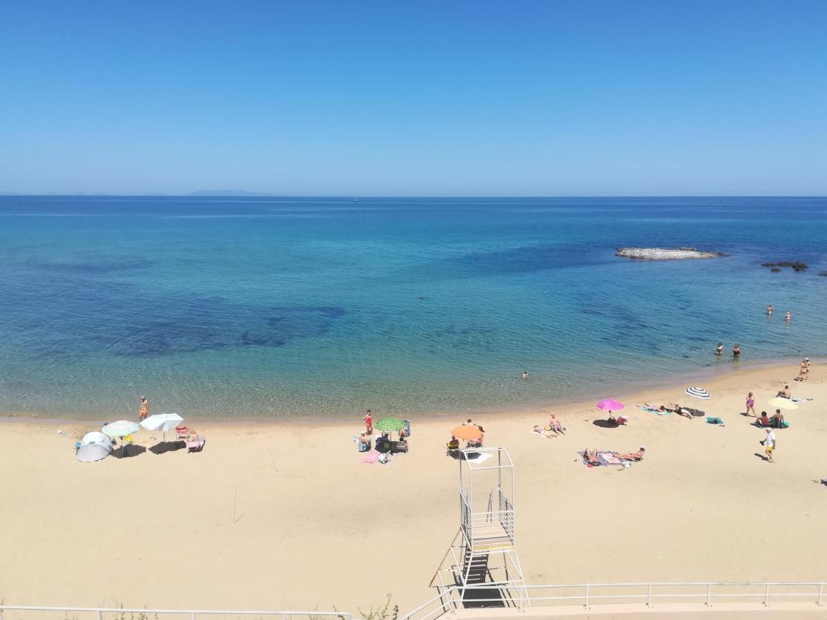 Grazioso Attico Vicino Alla Spiaggia E Al Centro Castelsardo Kültér fotó